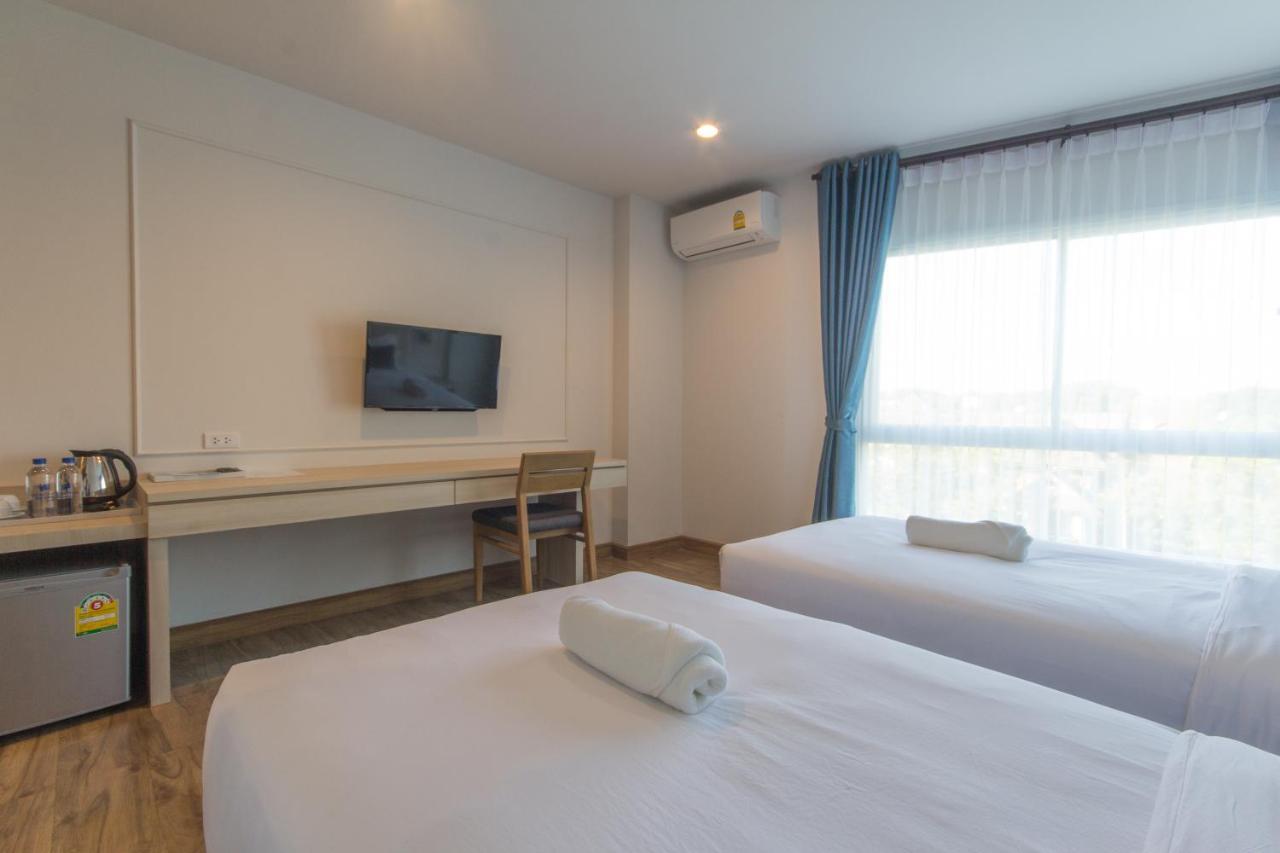 Donchan Grand Hotel Chiang Mai Exterior photo